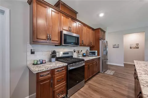 Kitchen - 1476 Wicklow, Redlands, CA 92374 photo 2 of 3