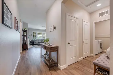 Entry Way - 1476 Wicklow, Redlands, CA 92374 photo 9 of 11