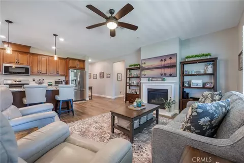 Entry Way - 1476 Wicklow, Redlands, CA 92374 photo 5 of 11