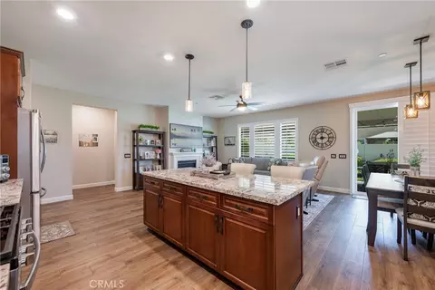 Entry Way - 1476 Wicklow, Redlands, CA 92374 photo 4 of 11