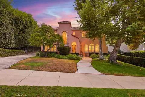 2240 N Berendo, Los Angeles, CA 90027