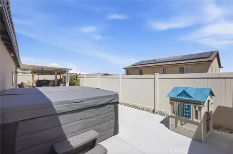 Exterior - 913 Condor, Barstow, CA 92311 photo 8 of 9