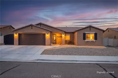 Exterior - 913 Condor, Barstow, CA 92311 photo 2 of 9