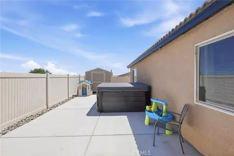 Exterior - 913 Condor, Barstow, CA 92311 photo 7 of 9