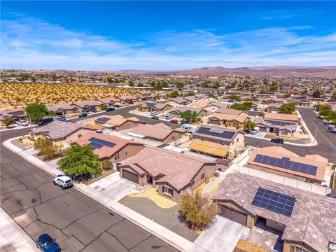 View/Area - 913 Condor, Barstow, CA 92311 photo 8 of 9