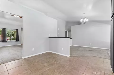 Entry Way - 15655 Cheyenne, Hesperia, CA 92345 photo 3 of 4