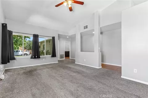 Living - 15655 Cheyenne, Hesperia, CA 92345 photo 3 of 6