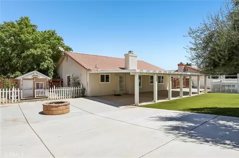 Exterior - 15655 Cheyenne, Hesperia, CA 92345 photo 10 of 16