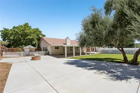 Exterior - 15655 Cheyenne, Hesperia, CA 92345 photo 9 of 16