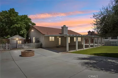 Exterior - 15655 Cheyenne, Hesperia, CA 92345 photo 2 of 16