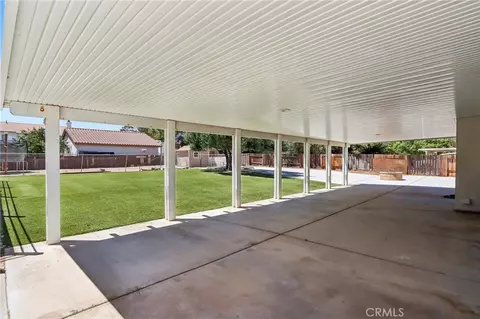 Exterior - 15655 Cheyenne, Hesperia, CA 92345 photo 7 of 16