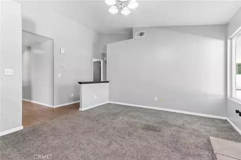 Living - 15655 Cheyenne, Hesperia, CA 92345 photo 5 of 6