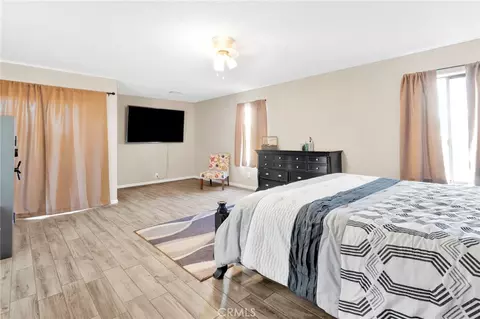 Bedroom - 8755 Kittering, Oak Hills, CA 92344 photo 3 of 4