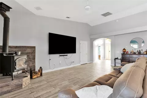 Entry Way - 8755 Kittering, Oak Hills, CA 92344 photo 3 of 3