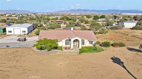 View/Area - 8755 Kittering, Oak Hills, CA 92344 photo 5 of 10