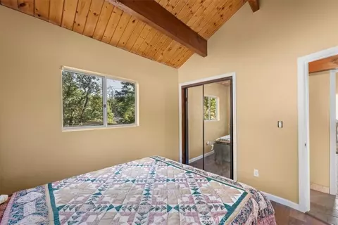 Bedroom - 2190 Tank Rd, Running Springs, CA 92382 photo 5 of 6
