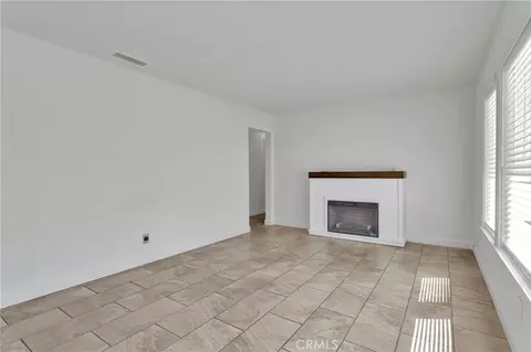 Living - 18200 Hercules, Hesperia, CA 92345 photo 2 of 3