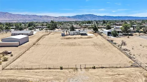 View/Area - 18200 Hercules, Hesperia, CA 92345 photo 2 of 6