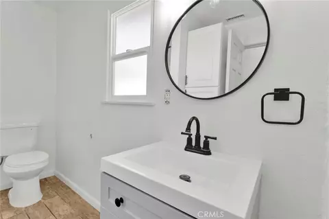 Bath - 18200 Hercules, Hesperia, CA 92345 photo 1 of 3