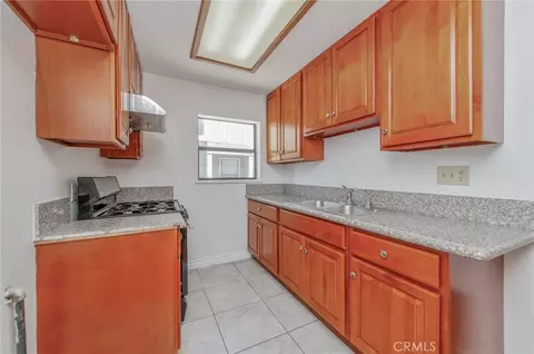 Kitchen - 965 E Del Mar Blvd #4, Pasadena, CA 91106 photo 1 of 3
