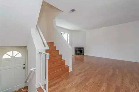 Living - 965 E Del Mar Blvd #4, Pasadena, CA 91106 photo 2 of 7