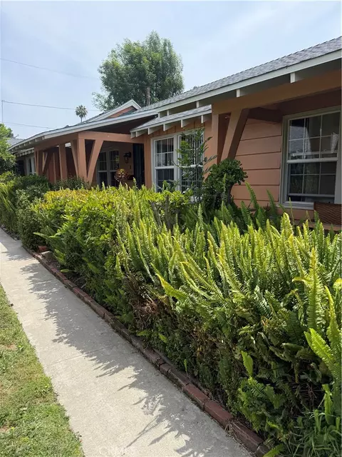 6030 Coldwater Cyn, North Hollywood, CA 91606