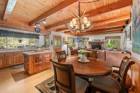 Dining - 416 Pineview, Big Bear City, CA 92314 photo 2 of 2