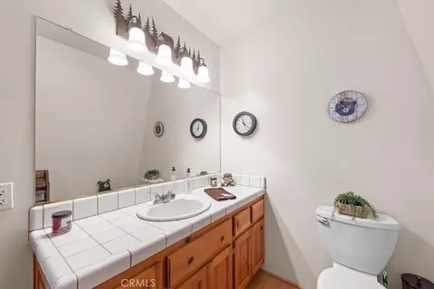 Bath - 416 Pineview, Big Bear City, CA 92314 photo 1 of 4
