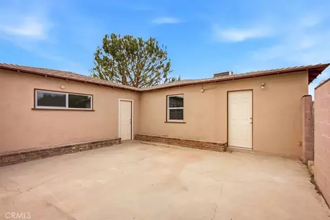 Exterior - 548 Etiwanda, Rialto, CA 92376 photo 6 of 9