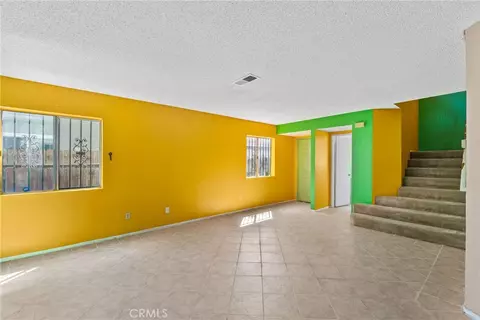 Living - 1543 Keepsake Ln, Perris, CA 92571 photo 3 of 4