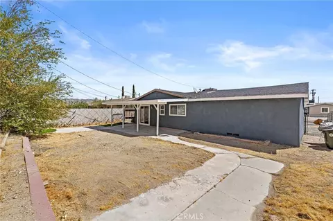 Exterior - 700 Patricia Ave, Barstow, CA 92311 photo 6 of 9