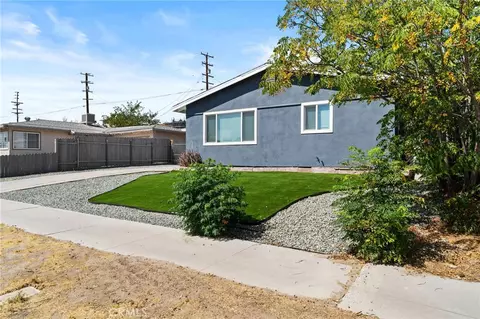 Exterior - 700 Patricia Ave, Barstow, CA 92311 photo 2 of 9