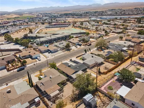 View/Area - 700 Patricia Ave, Barstow, CA 92311 photo 2 of 5
