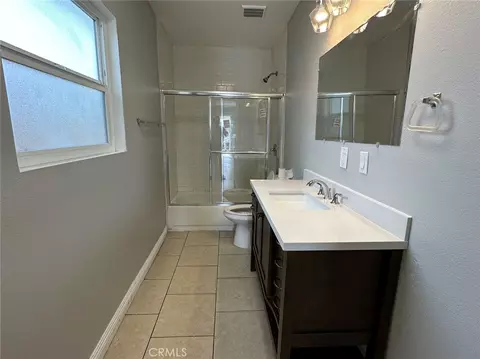 Bath - 939 E D St, Ontario, CA 91764 photo 3 of 4