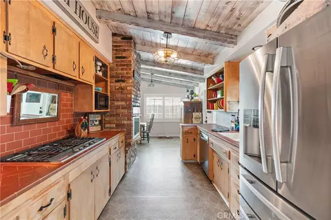 Kitchen - 133 E Deodar St, Ontario, CA 91764 photo 1 of 4