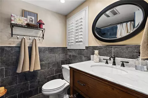 Bath - 133 E Deodar St, Ontario, CA 91764 photo 2 of 3
