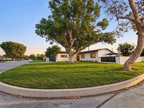 Exterior - 554 W Verness St, Covina, CA 91723 photo 4 of 9