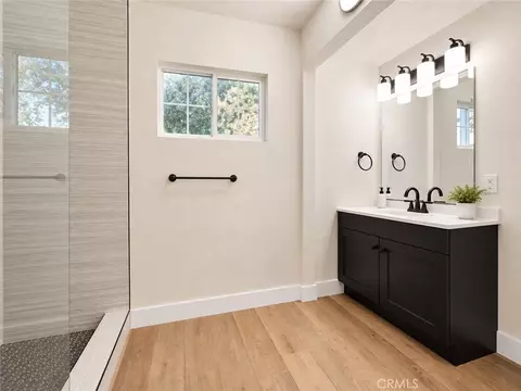 Bath - 554 W Verness St, Covina, CA 91723 photo 2 of 4