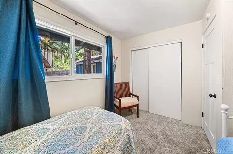 Bedroom - 1966 Oakleaf Ct, Running Springs, CA 92382 photo 6 of 6