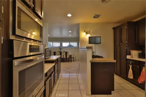 Entry Way - 3748 Skylark, Riverside, CA 92505 photo 1 of 1
