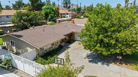 View/Area - 3748 Skylark, Riverside, CA 92505 photo 4 of 4