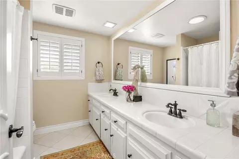 Bath - 1328 Loma Sola, Upland, CA 91786 photo 1 of 4