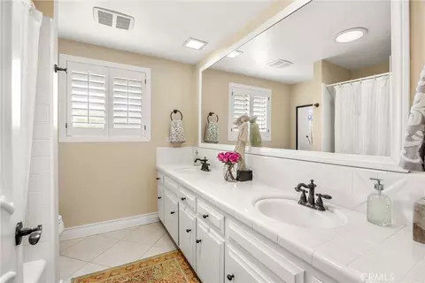 Bath - 1328 Loma Sola, Upland, CA 91786 photo 1 of 4