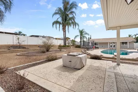 Exterior - 18678 Newman Ave, Riverside, CA 92508 photo 3 of 11