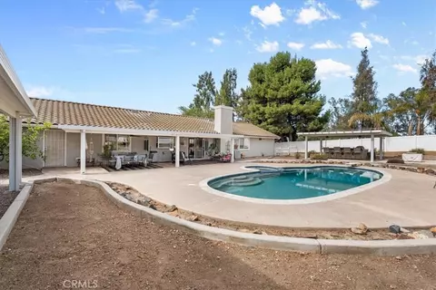 Exterior - 18678 Newman Ave, Riverside, CA 92508 photo 4 of 11