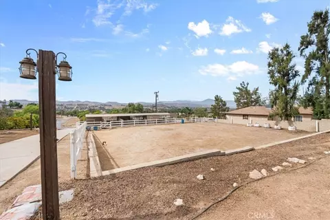 Exterior - 18678 Newman Ave, Riverside, CA 92508 photo 8 of 11