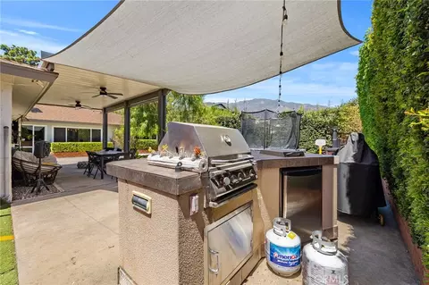 Exterior - 2468 Burt St, Upland, CA 91784 photo 21 of 27