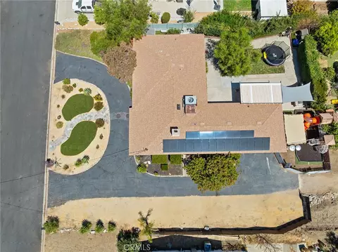 View/Area - 2468 Burt St, Upland, CA 91784 photo 2 of 8