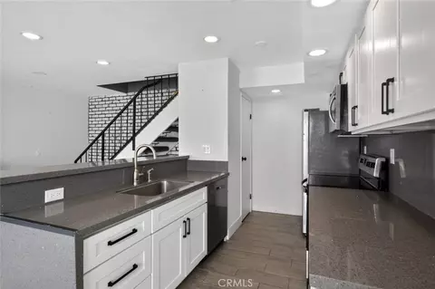 Kitchen - 3546 20th St, Highland, CA 92346 photo 2 of 3