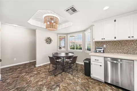 Dining - 9588 Mountain Pine Ct, Phelan, CA 92371 photo 1 of 1